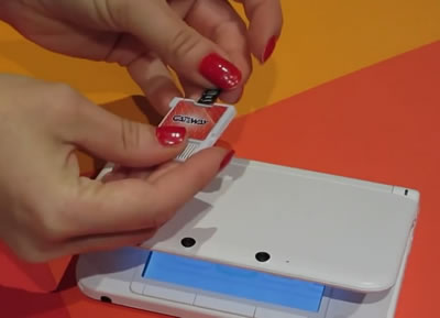 insert-microSD-with-3DS-ROM